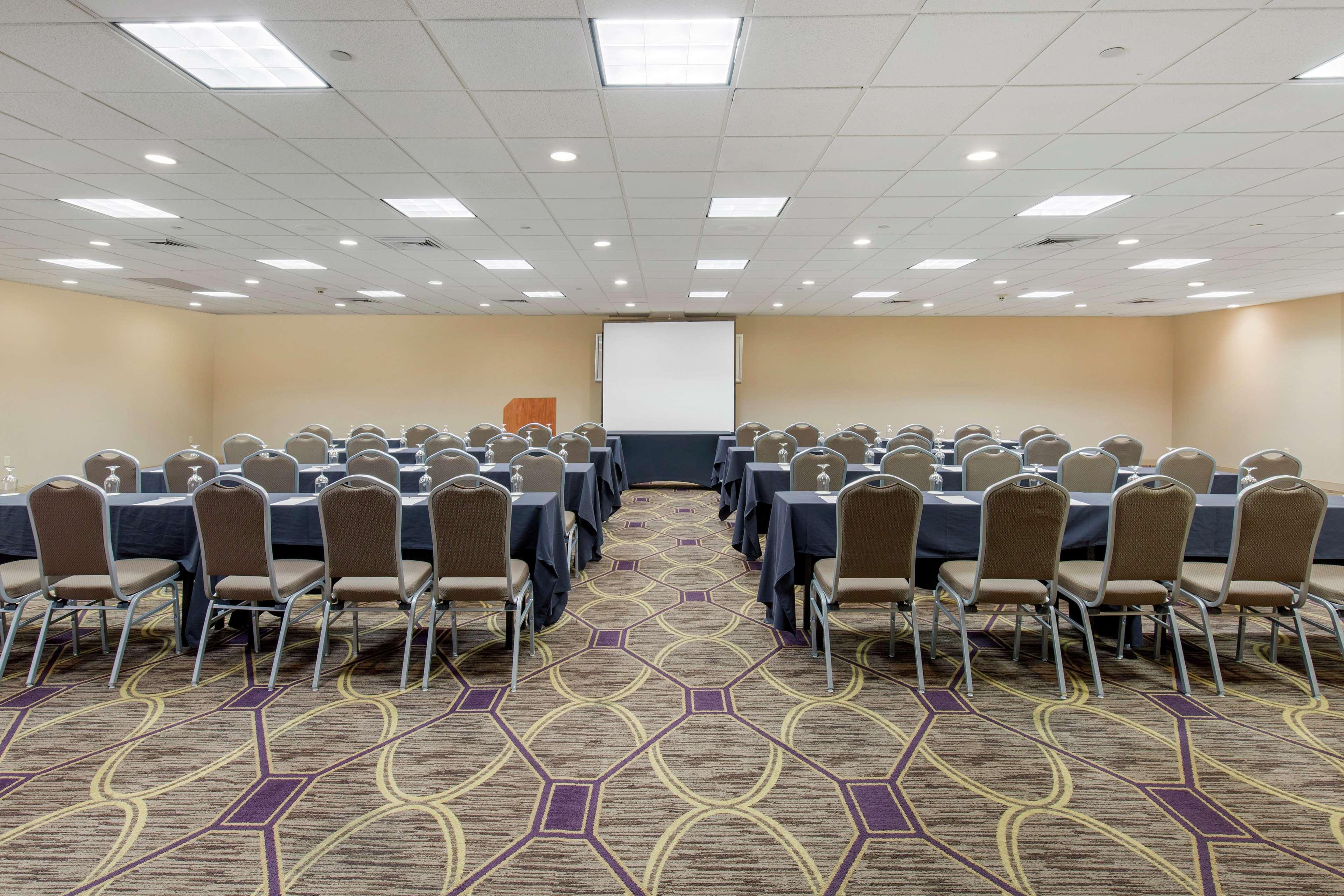 Doubletree By Hilton Downtown Wilmington - Legal District Εξωτερικό φωτογραφία
