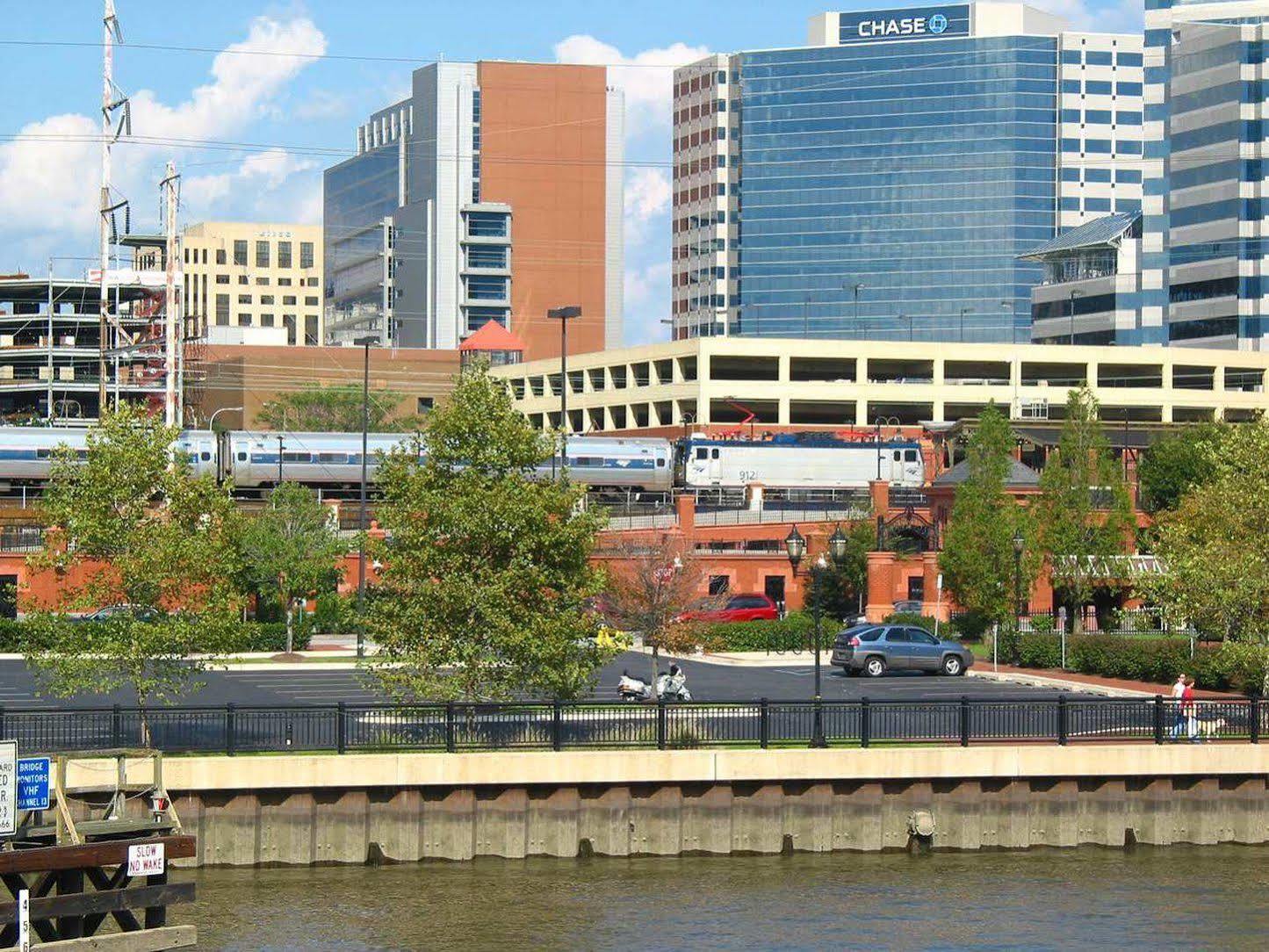 Doubletree By Hilton Downtown Wilmington - Legal District Ανέσεις φωτογραφία